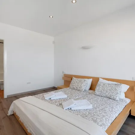 Arenas 3 Playa La Arena Villa